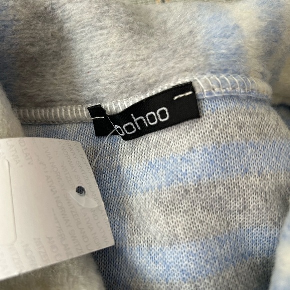 BOOHOO Blue CHECK Plaid SLEEVELESS SHACKET Sz Small Wool Blend Fall NEW - Picture 7 of 9